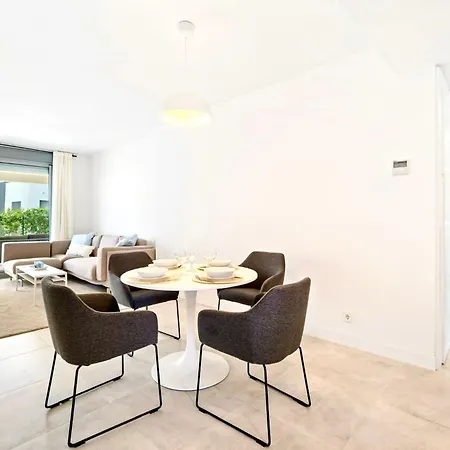 Apartment Apartment